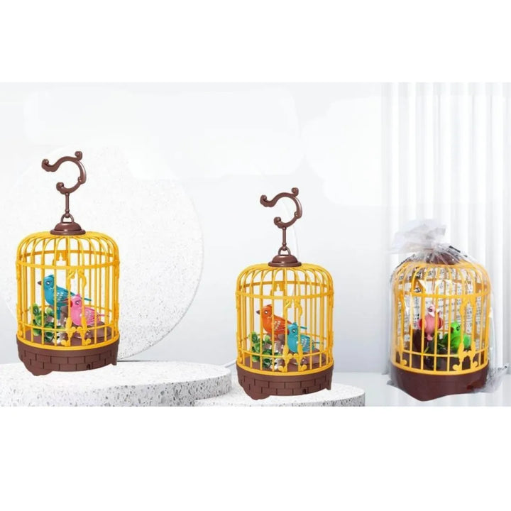 El Pájaro Parlante Interactivo OL1686 es mucho más que un juguete: ¡es un amigo que habla contigo!
Dentro de su colorida jaula, estos simpáticos pajaritos pueden grabar tu voz, cantar canciones, mover sus alas y encender luces cuando les hablas o aplaudes.