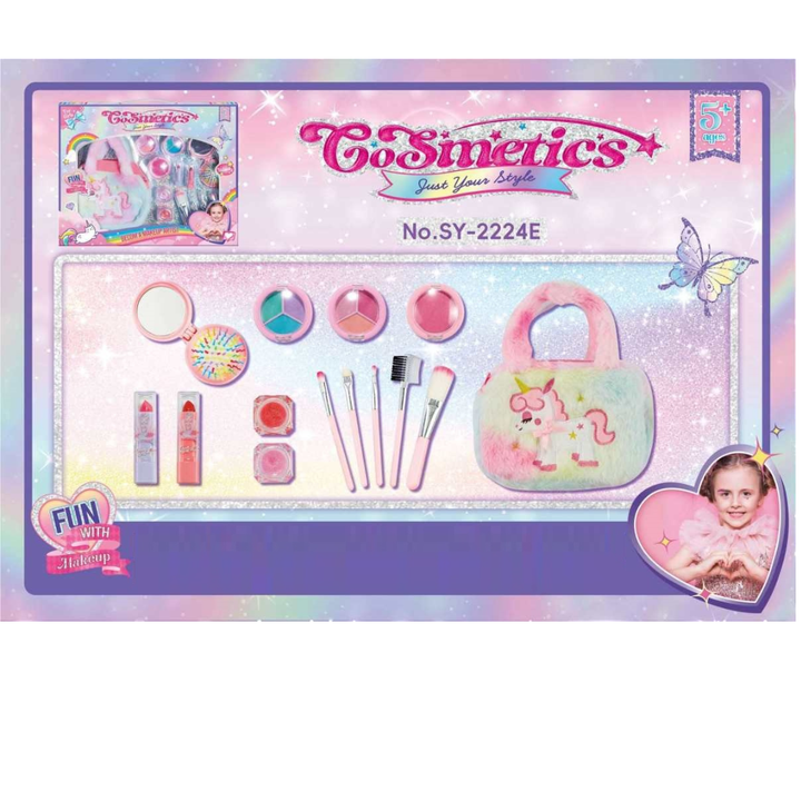El Set de Maquillaje Infantil Unicornio – Just Your Style es el regalo ideal para pequeñas artistas que aman el color, la fantasía y el brillo. Incluye un tierno bolso peludo con unicornio, sombras, brillos, labiales y brochas suaves para crear looks llenos de magia.