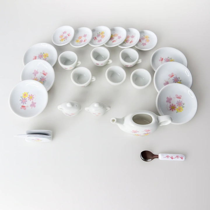vajilla de porcelana infantil, juego de té niña, vajilla juguete importado, vajilla coleccionable niñas, juguete para niña 8 años, vajilla de porcelana 26 piezas, juguetes Colombia, regalo niña cumpleaños, envío rápido juguetes, juguetería online.